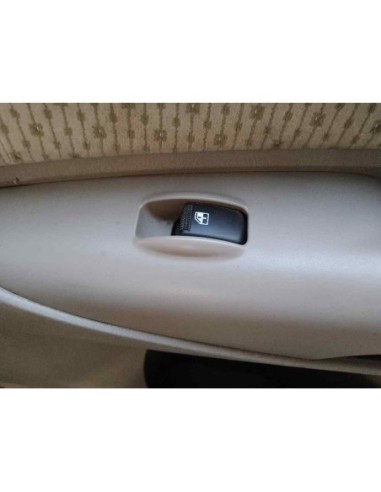 MANDO ELEVALUNAS TRASERO DERECHO HYUNDAI TUCSON (JM) - 167900