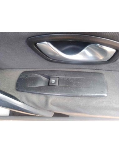 MANDO ELEVALUNAS DELANTERO DERECHO RENAULT MEGANE III BERLINA 5P - 183676