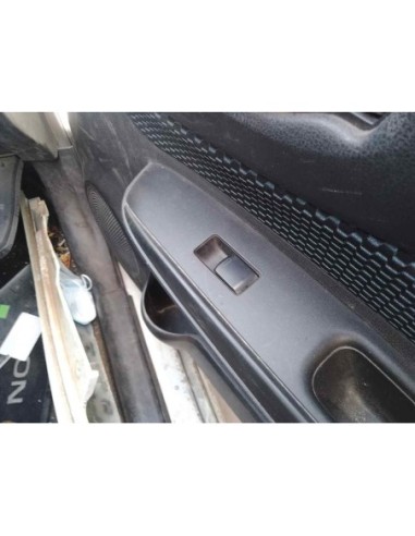 MANDO ELEVALUNAS DELANTERO DERECHO NISSAN NOTE (E12) - 185658