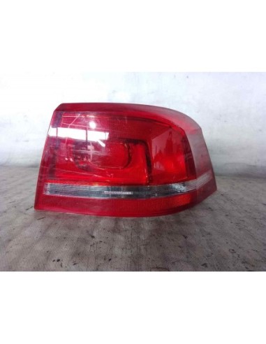 PILOTO TRASERO DERECHO VOLKSWAGEN PASSAT BERLINA (362) - 175294