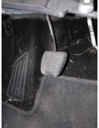 PEDAL EMBRAGUE TOYOTA AURIS (E18) - 194825