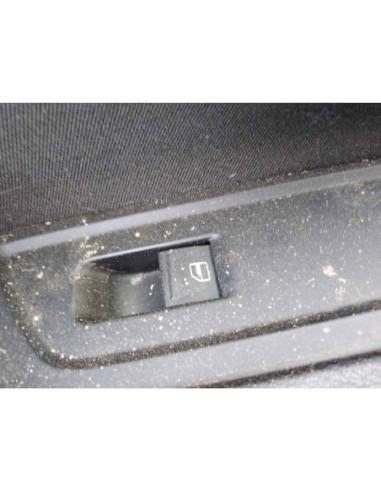 MANDO ELEVALUNAS DELANTERO DERECHO VOLKSWAGEN PASSAT BERLINA (362) - 128999