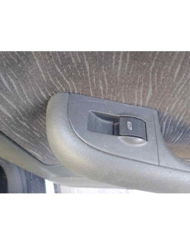 MANDO ELEVALUNAS TRASERO DERECHO AUDI A6 AVANT (4B5) - 174018