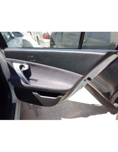 GUARNECIDO PUERTA TRASERA DERECHA NISSAN PRIMERA BERLINA (P12) - 163237