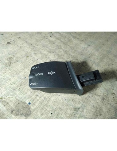 MANDO MULTIFUNCION FORD FOCUS BERLINA (CAP) - 93810