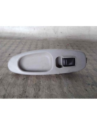 MANDO ELEVALUNAS DELANTERO DERECHO NISSAN ALMERA TINO (V10M) - 98416