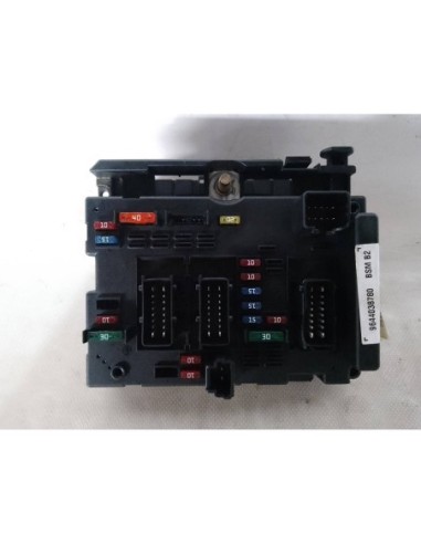 CAJA RELES / FUSIBLES PEUGEOT 307 (S1)(04 2001) - 105616