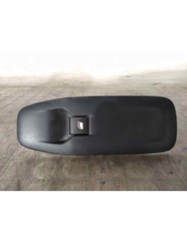 MANDO ELEVALUNAS DELANTERO DERECHO PEUGEOT 208 - 124938