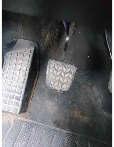 PEDAL EMBRAGUE TOYOTA AVENSIS BERLINA (T25) - 201072