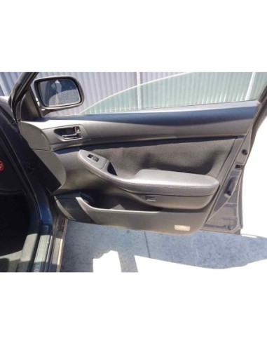 GUARNECIDO PUERTA DELANTERA DERECHA TOYOTA AVENSIS BERLINA (T25) - 201089