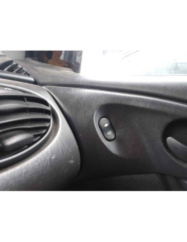 MANDO ELEVALUNAS DELANTERO DERECHO FORD FOCUS BERLINA (CAK) - 176266