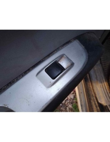 MANDO ELEVALUNAS TRASERO IZQUIERDO MITSUBISHI L200 (KA0/KB0) - 204554