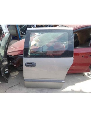 PUERTA LATERAL CORREDERA IZQUIERDA CHRYSLER VOYAGER GS - 111394