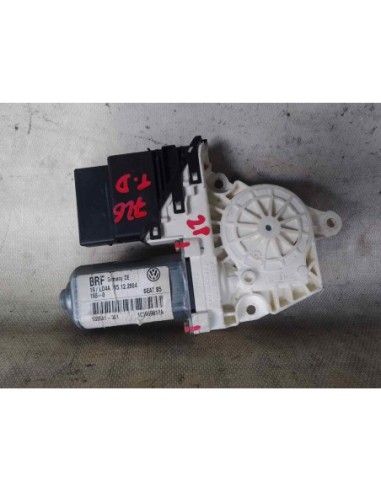 MOTOR ELEVALUNAS TRASERO DERECHO SEAT LEON (1M1) - 210131